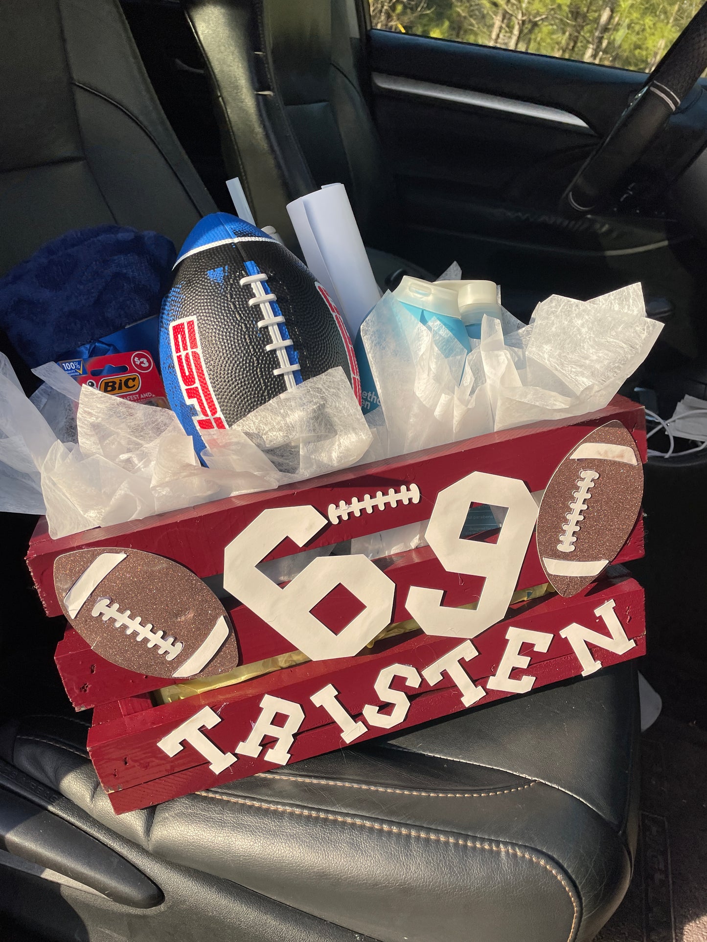 Football themed basket🏈