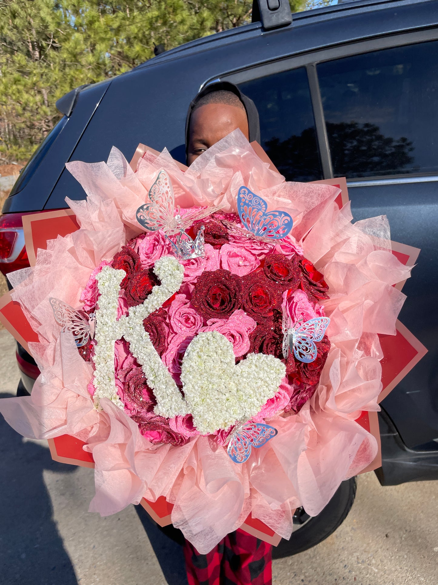 Initial red and pink glitter bouquet❤️💖