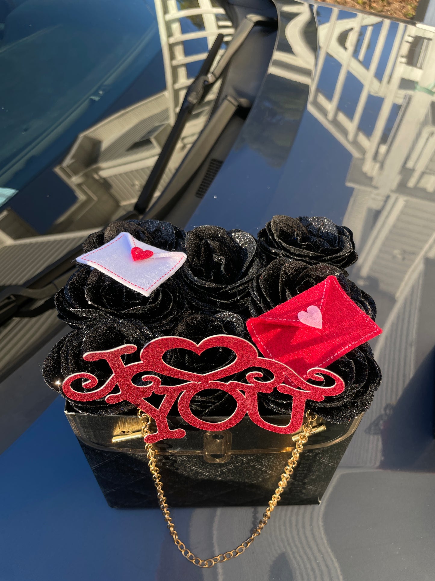 Valentine’s Day bouquet purse