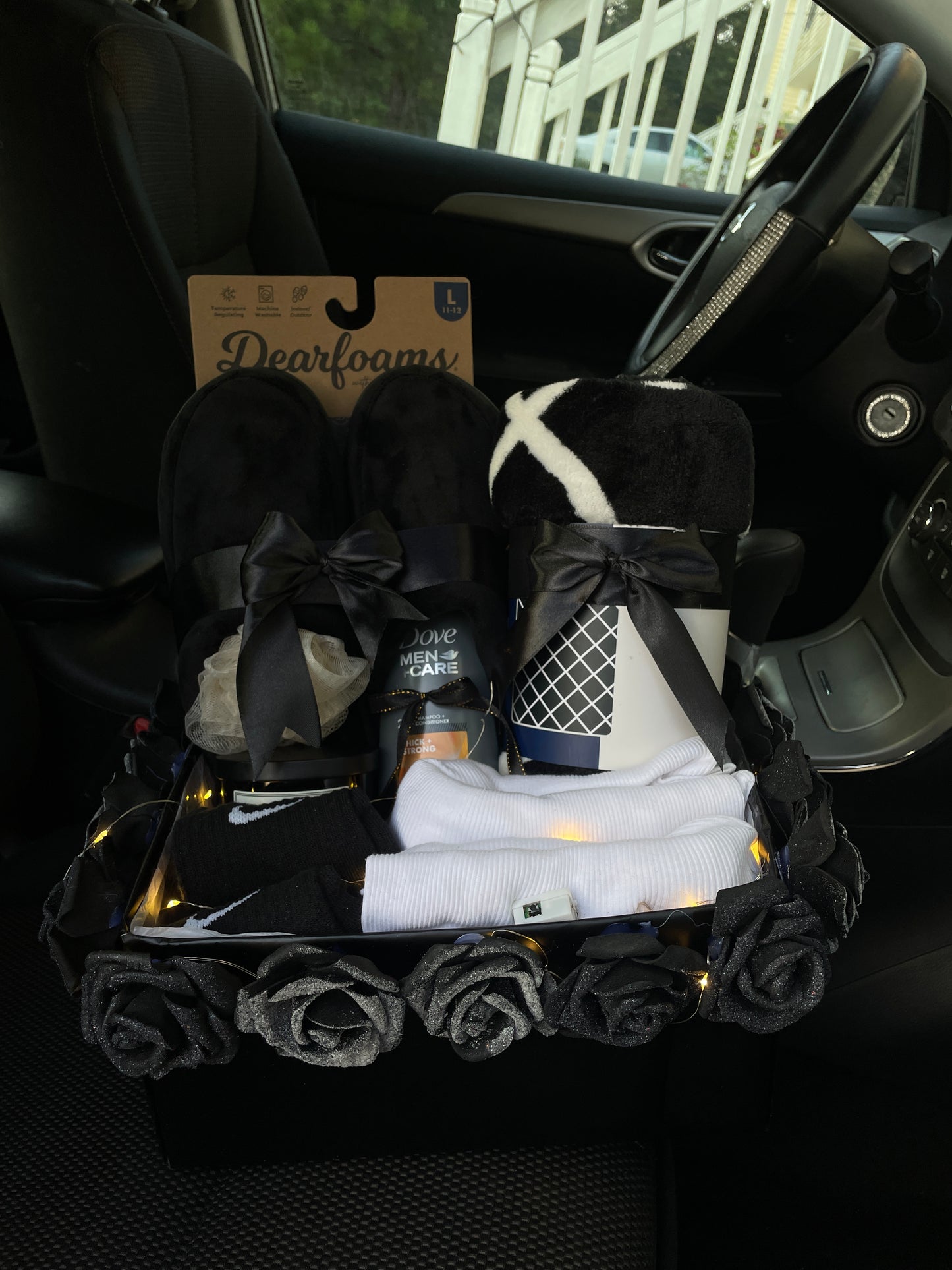Men pampering basket